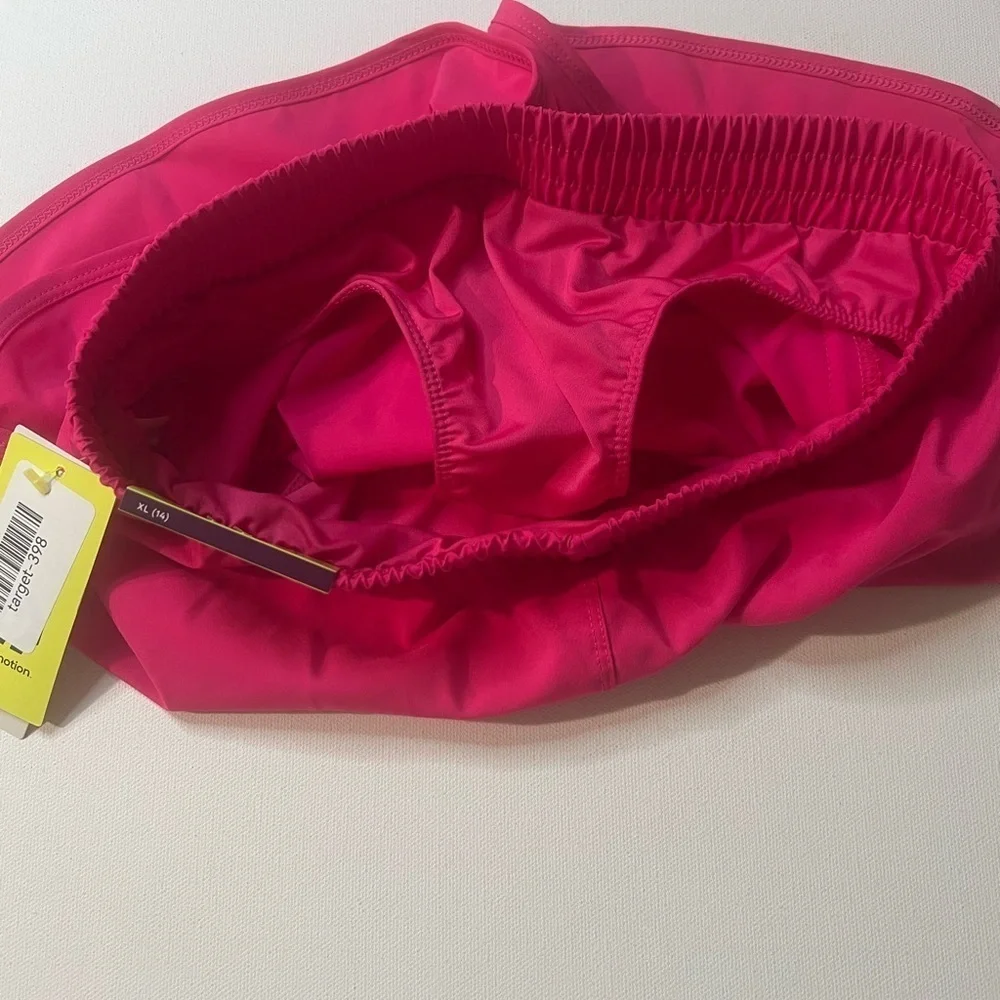 NWT all in motion Girl's Pink Athletic Shorts Size XL 14 (B2)